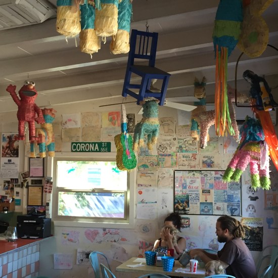 Juanita Juanita Pinatas