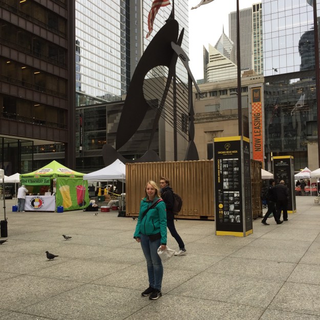 noemi-in-daley-plaza